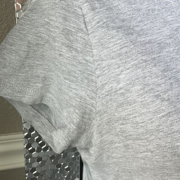 Charlotte Russe Short Sleeve Gray I’m Kind Of A Big Deal Tshirt Teal Letters Lrg - Picture 5 of 11